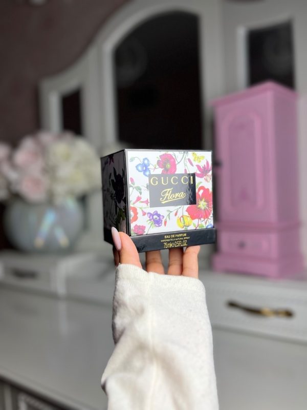 عطر مستر کوالیتی گوچی فلورا Gucci Flora