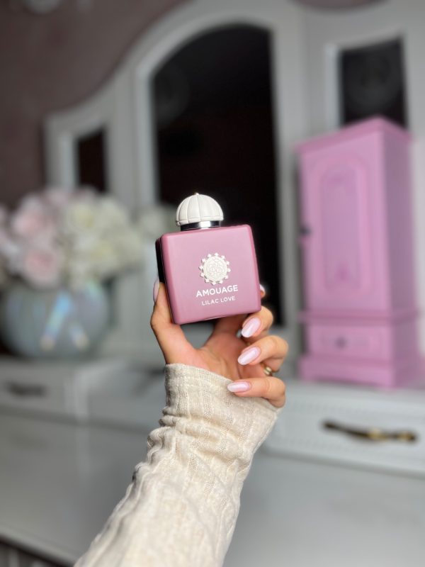IMG_1253 عطر مستر کوالیتی امواج بلوسوم لاو Amouage Blossom Love