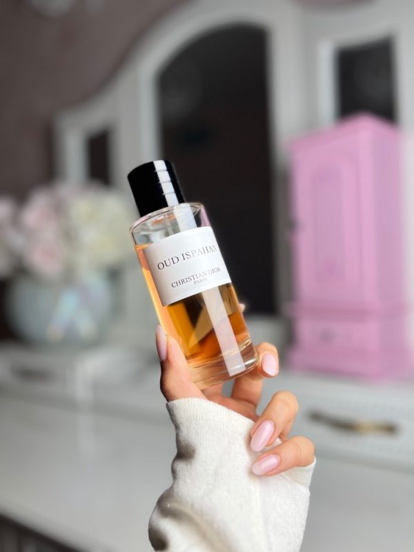 عطر مستر کوالیتی دیور عود اسپهان Dior Oud Ispahan Eau de Parfum