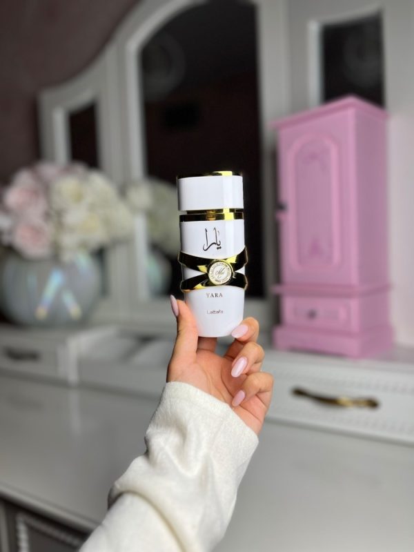 عطر اورجینال لطافه یارا موی Lattafa Yara Moi