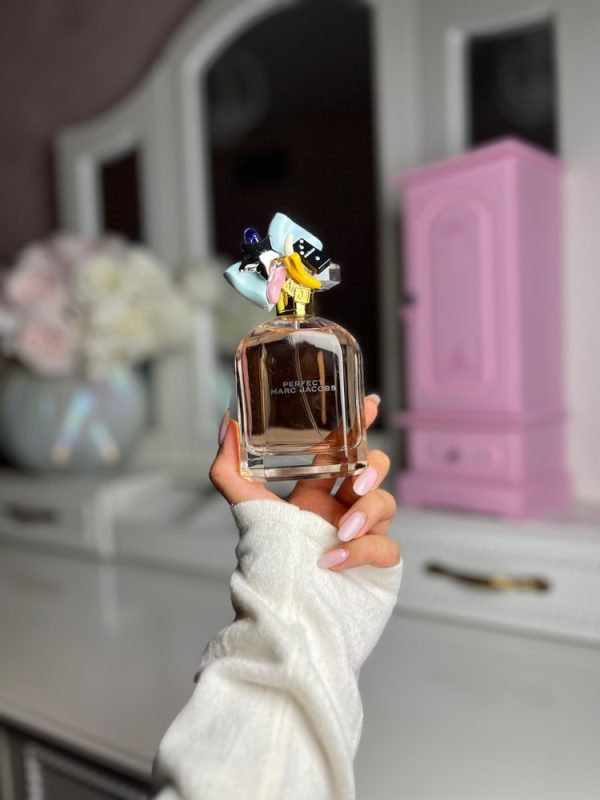 عطر مستر کوالیتی مارک جیکوبز پرفکت صورتی  Marc Jacobs Perfect
