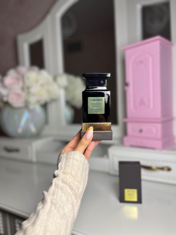 عطر مستر کوالیتی تامفورد توباکو وانیل  Tom Ford Tobacco Vanille