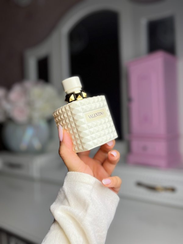 IMG_0924 عطر مستر ولنتینو بورن این روما دونا رندز وو Valentino Born in Roma Donna Rendez-Vous