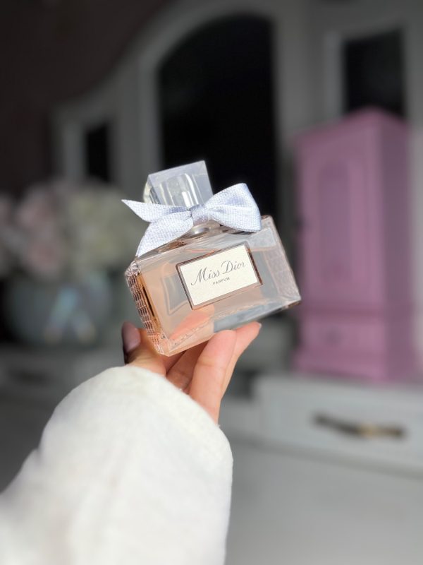 عطر مستر کوالیتی میس دیور پارفوم Miss Dior Parfum