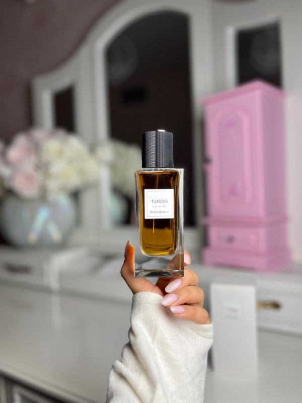 IMG_1054 (1) عطر مستر کوالیتی ایوسن لورن تاکسیدو Yves Saint Laurent Tuxedo