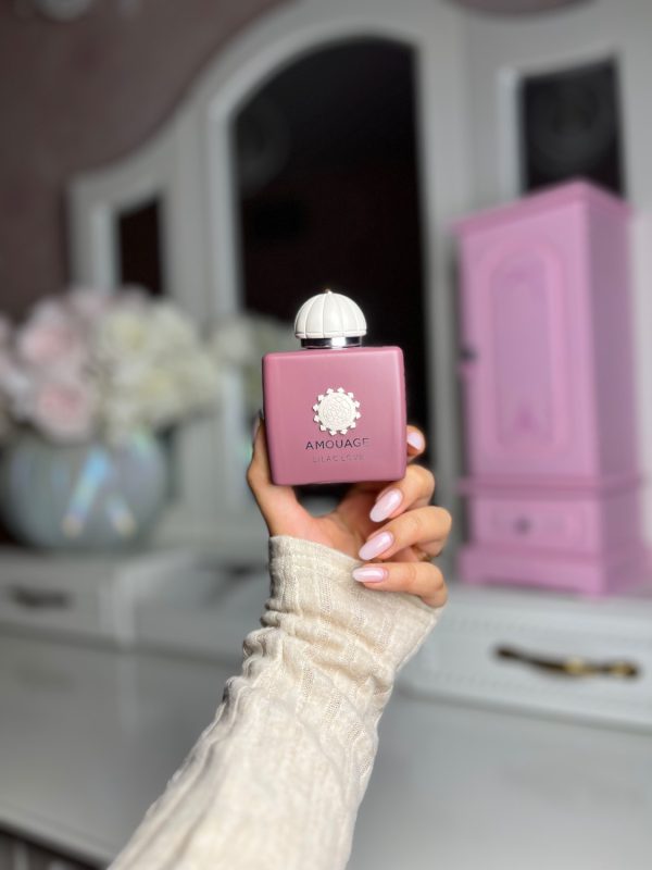 IMG_1252 عطر مستر کوالیتی امواج لیلاک لاو Lilac Love Amouage