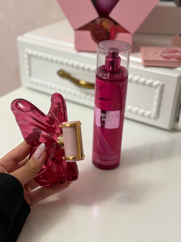 بادی میست اورجینال زنانه بث اند بادی ورکس مدل Bath & Body Works Perfect in Pink Fine Fragrance Mist