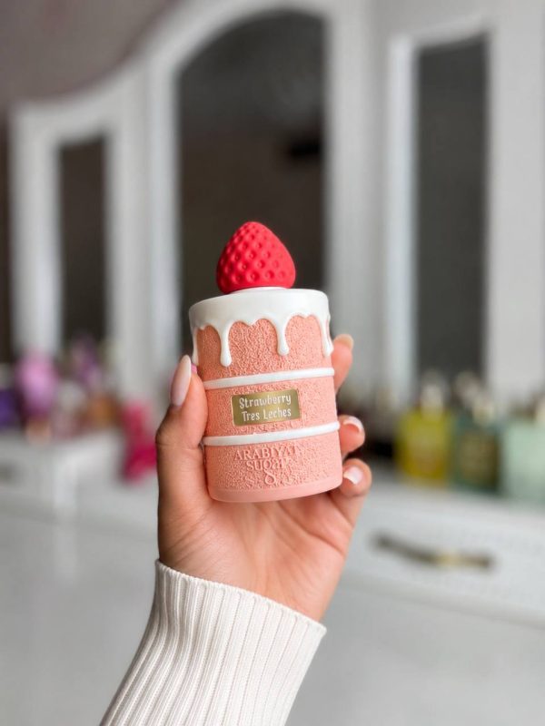 عطر اورجینال عربیات پرستیژ استرابری ترس لچز ادو پرفیوم Arabiyat Prestige Strawberry Tres Leches
