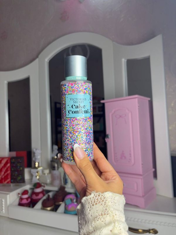 بادی میست ویکتوریا سکرت کیک کانفتی Victoria’s Secret Confetti Cake Pop