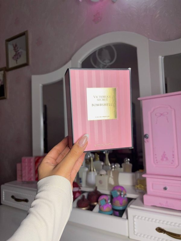 عطر مسترکوالیتی ویکتوریا سکرت بامبشل نیو باکس | Victoria’s Secret Bombshell New Box